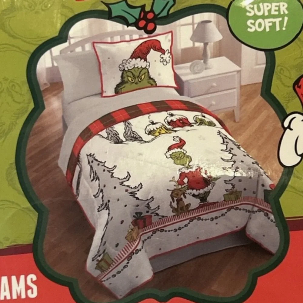 Festive Grinch Holiday Quilt Set of 3